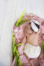 Load image into Gallery viewer, Snuggle Hunny Kids | Musk Pink I Organic Muslin Wrap
